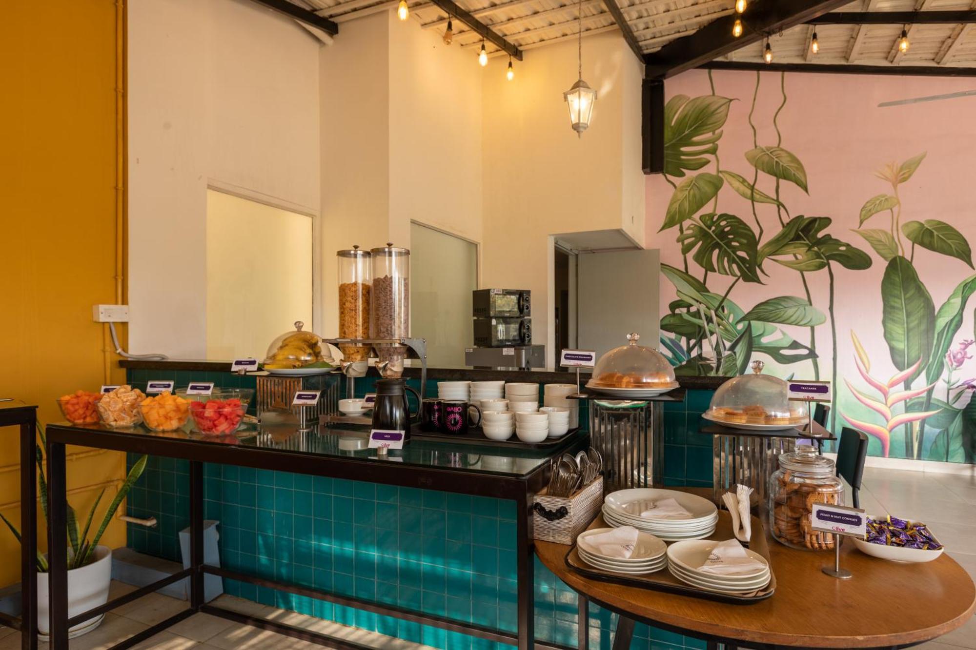 Olive Hotel Hal 2Nd Stage By Embassy Group Bangalore Exteriör bild