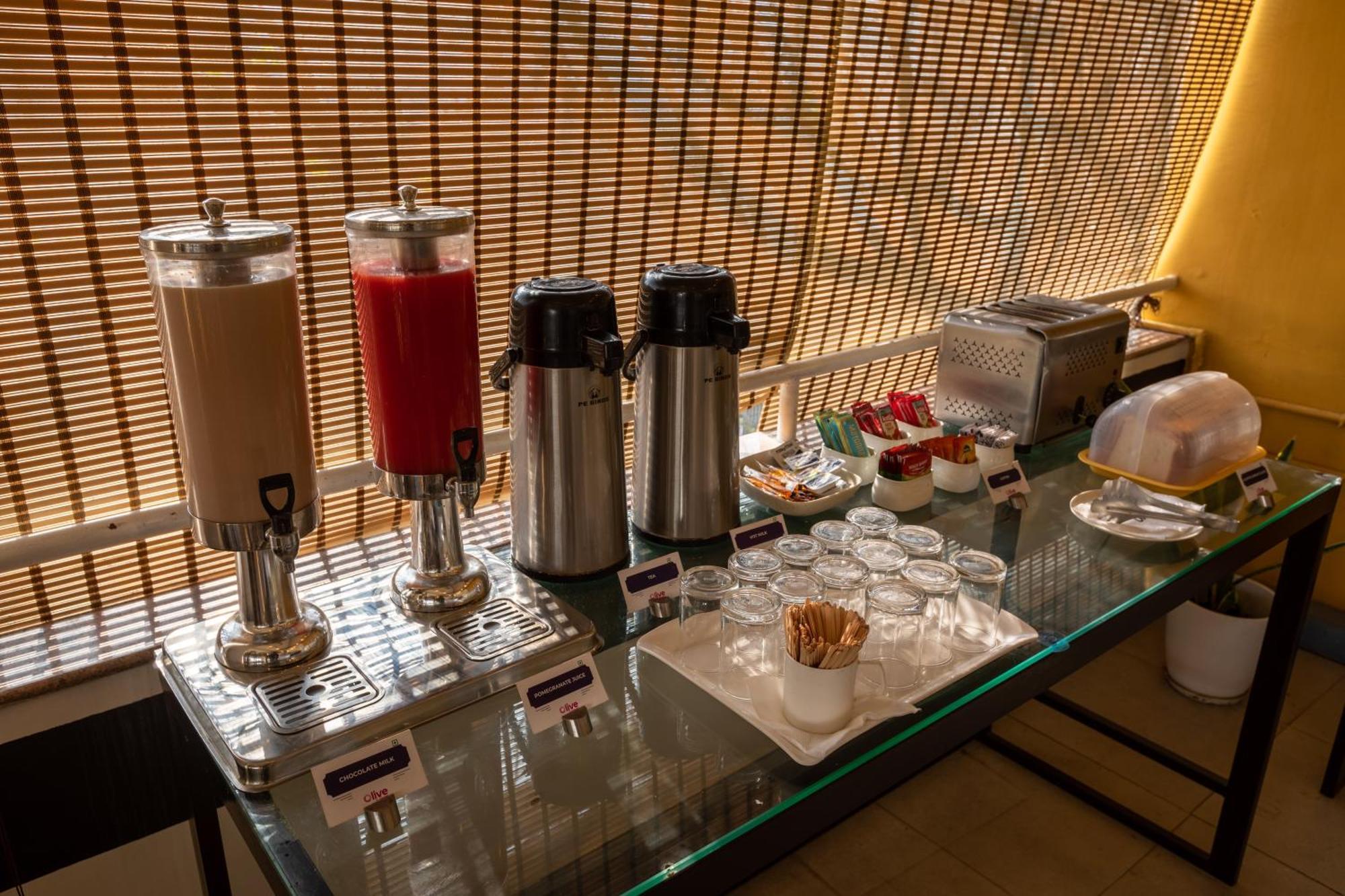 Olive Hotel Hal 2Nd Stage By Embassy Group Bangalore Exteriör bild